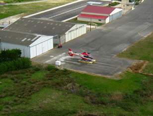 Hangar à hélicoptère de Pilote BX
